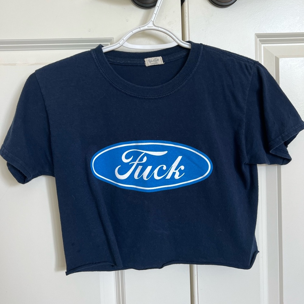 Brandy Melville f*Cj pre cropped tee